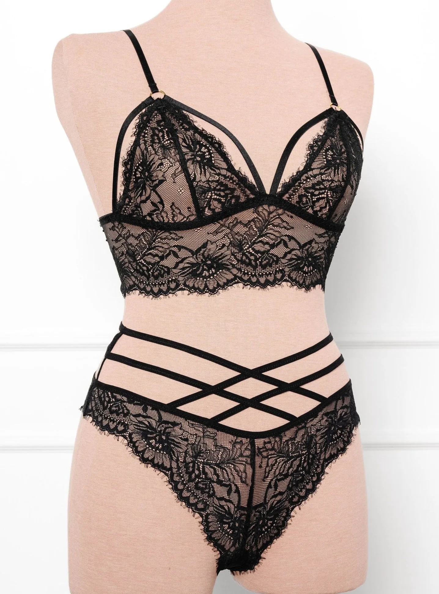 Eyelash Lace Caged Bralette - Black