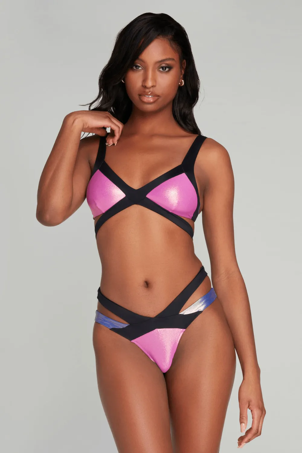 Mazzy Bikini Top. Size 2 (UK 8)