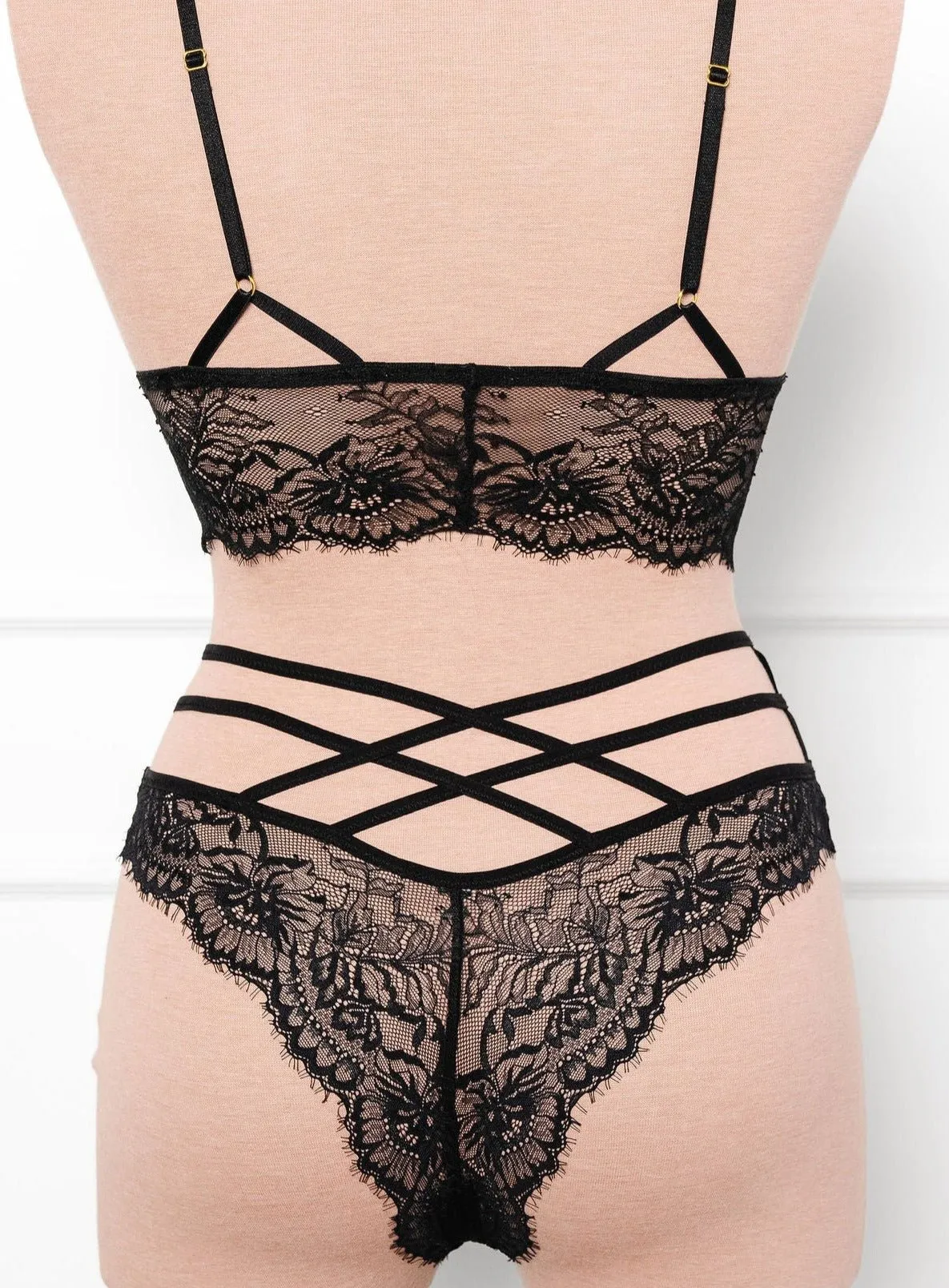 Strappy Crotchless Panty - Black