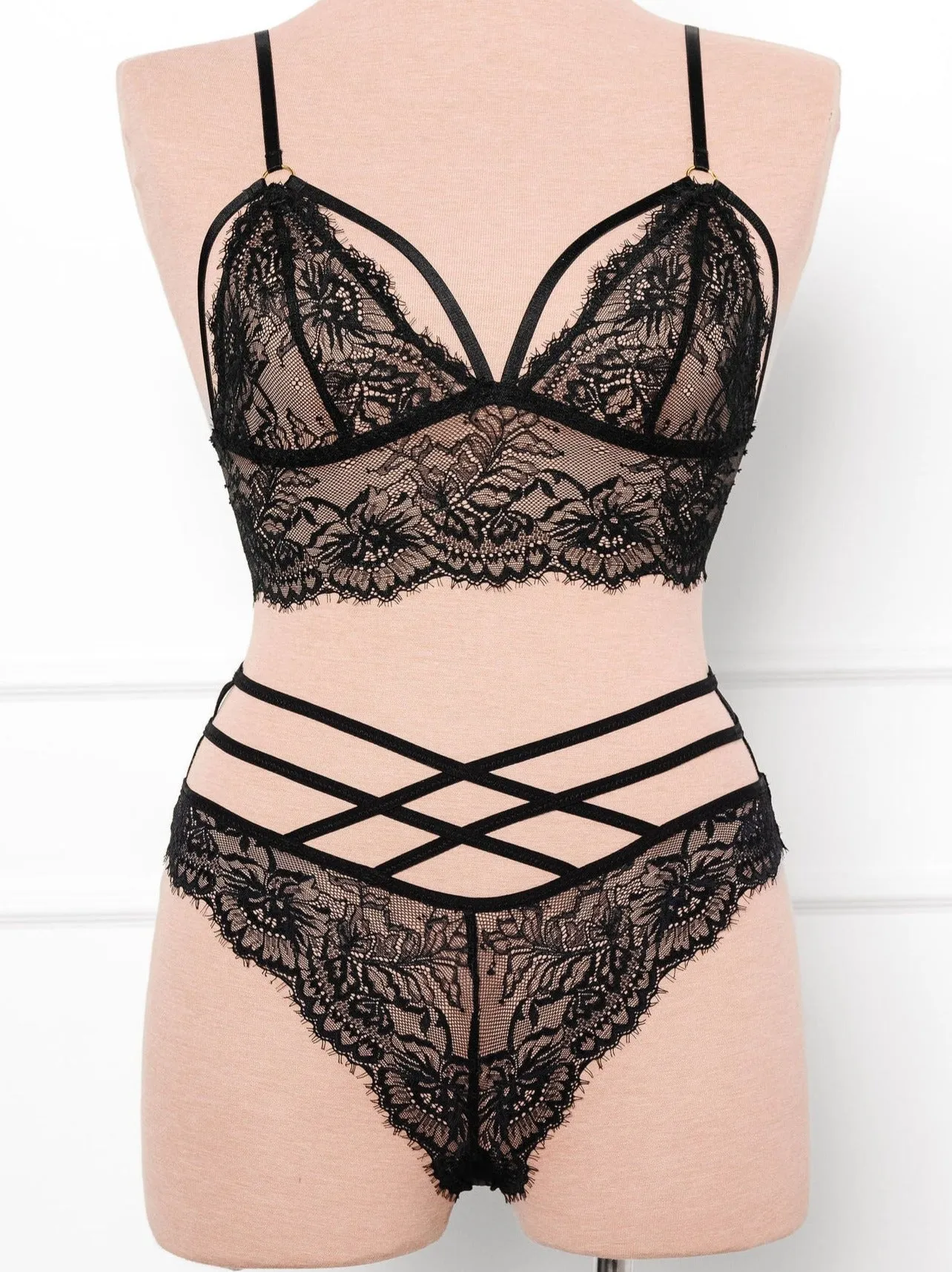 Strappy Crotchless Panty - Black