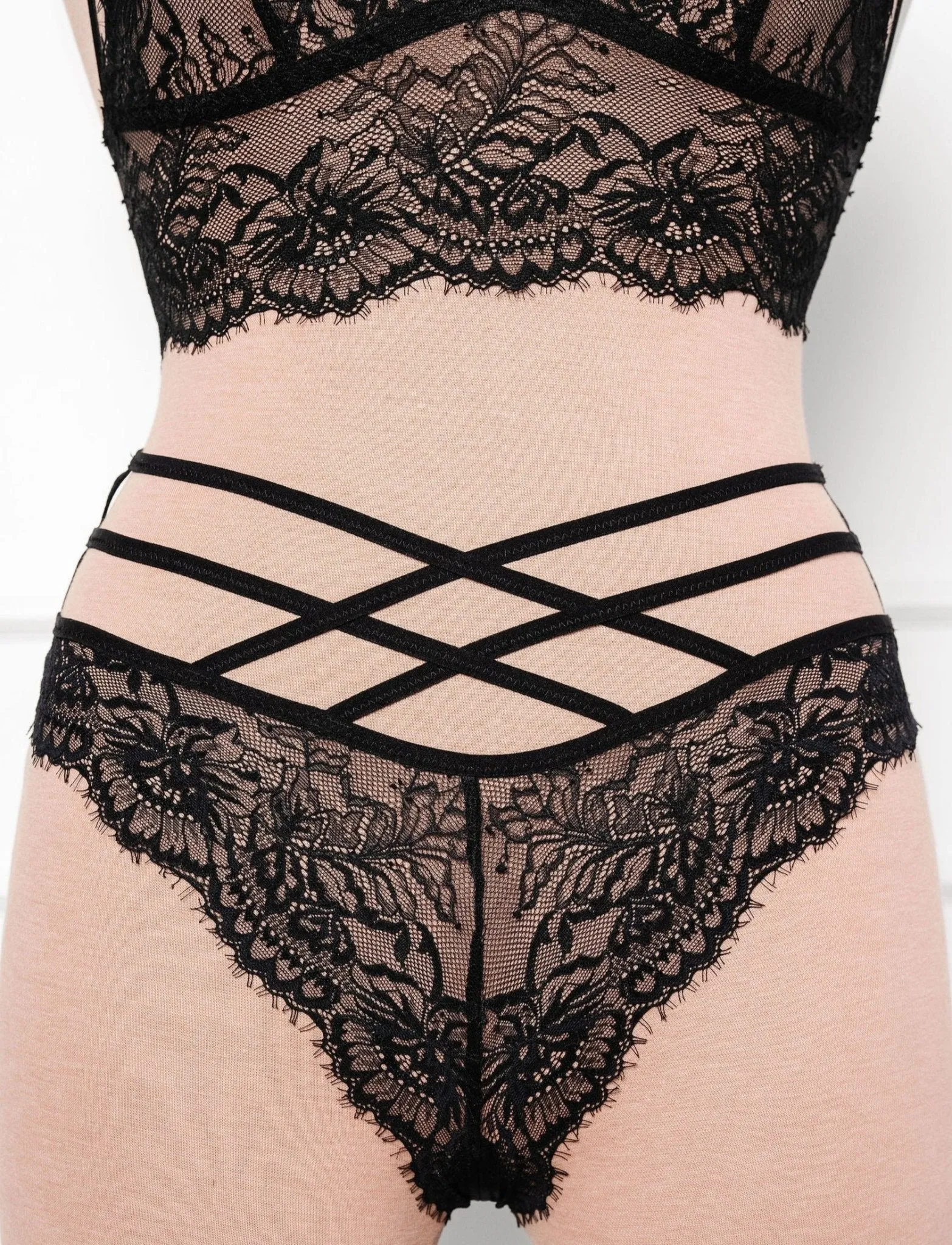 Strappy Crotchless Panty - Black